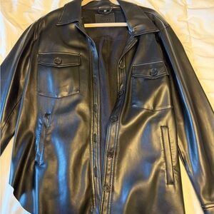 Blank NYC Brand New W/O tags Women’s Black Faux LeatherJacket size Large